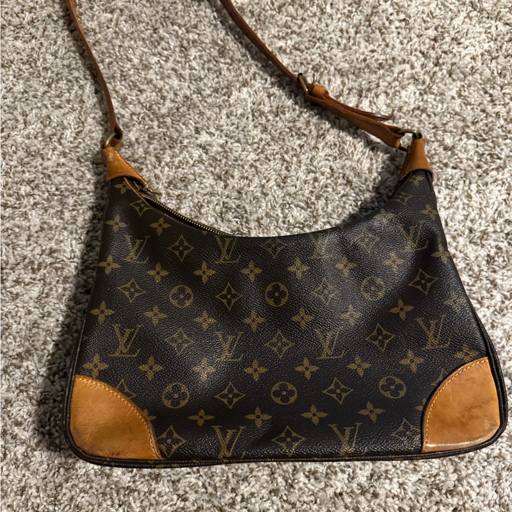 Louis Vuitton Brown Monogram Shoulder Bag with Vachetta Leather Trim
